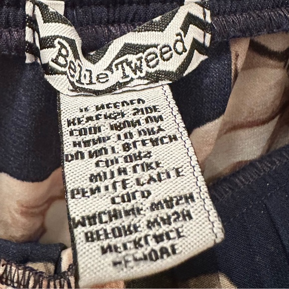 Women’s pants - Picture 2 of 4